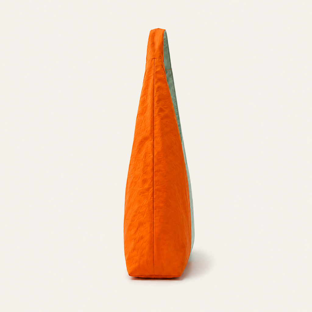 Grand Sac à Épaule Bicolore en Tissu Parachute