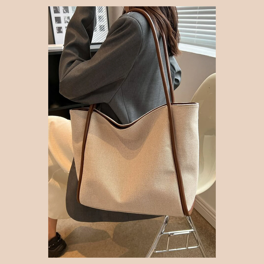 Grand Sac Cabas en Toile à Finitions Contrastées